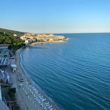 Sea Club & Grant - Flamingo Terrace -
