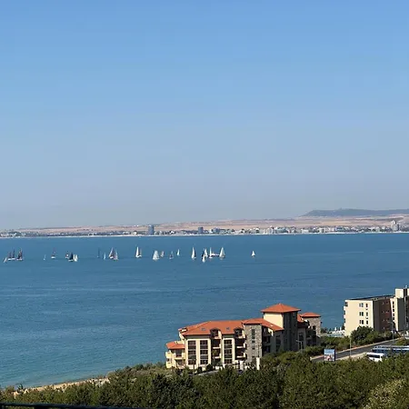 Апартаменты Sea Club & Grant - Flamingo Terrace - *